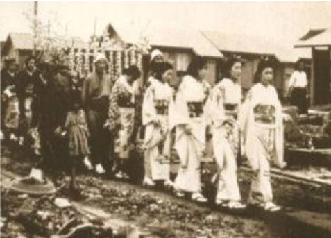 昭和22年5月24~25日に「祝福岡市復興祭・みなと祭」を開催し、戦後の焼け野原から復活