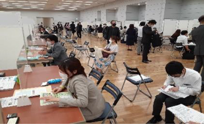 会員企業と学校法人との就職情報交換会