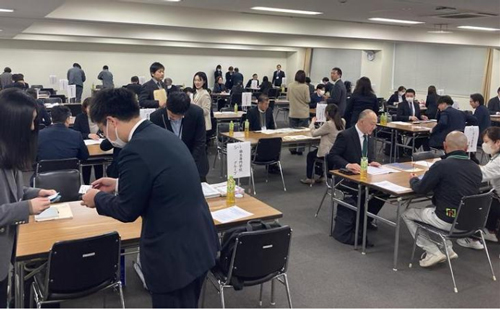 【企業向け】学校と企業との就職情報交換会