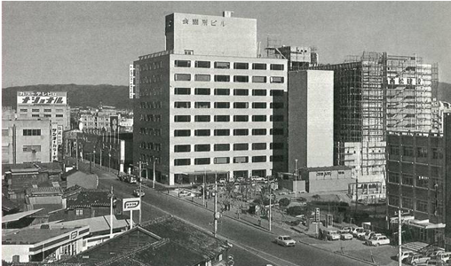 建設当時の福岡商工会議所ビル